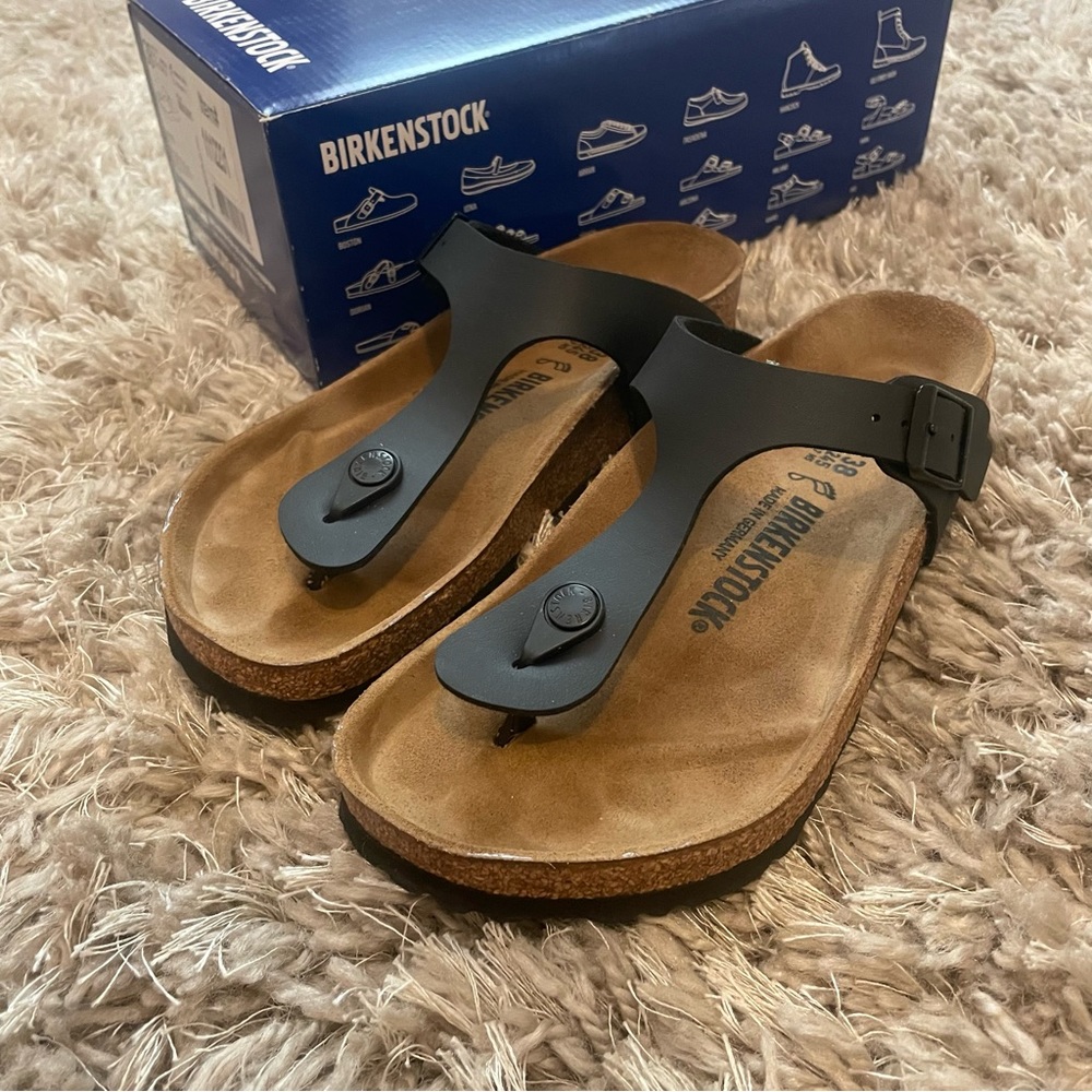 Birkenstock Gizeh Black Sandals